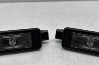 Eclairage de plaque PEUGEOT 2008 1