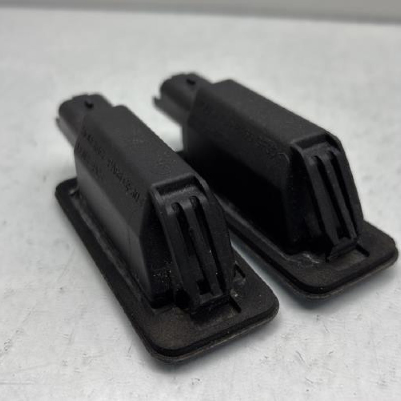 Eclairage de plaque PEUGEOT 2008 1 Photo n°3