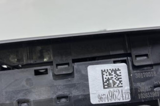 Interrupteur de leve vitre avant gauche PEUGEOT 2008 1