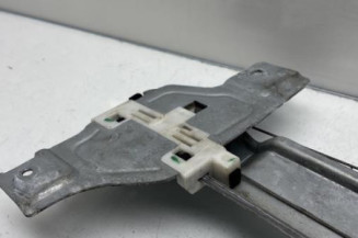 Leve vitre electrique avant droit PEUGEOT 2008 1