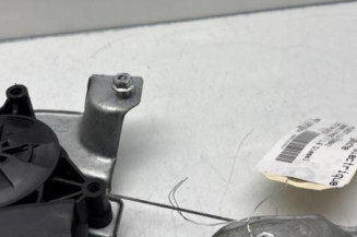 Leve vitre electrique avant gauche PEUGEOT 2008 1