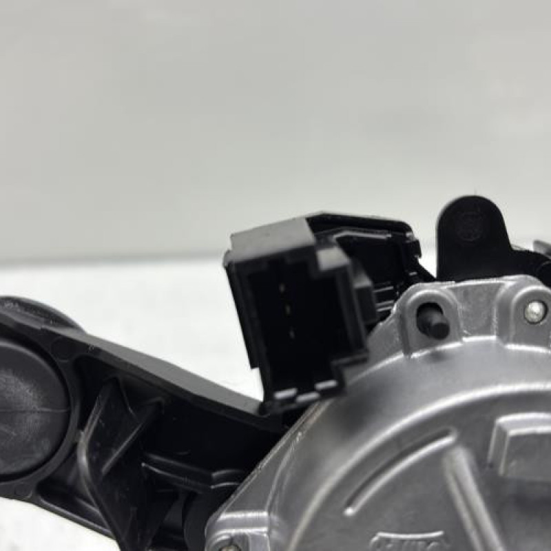 Moteur essuie glace arriere PEUGEOT 2008 1 Photo n°4