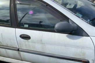 Bouton de warning RENAULT LAGUNA 1