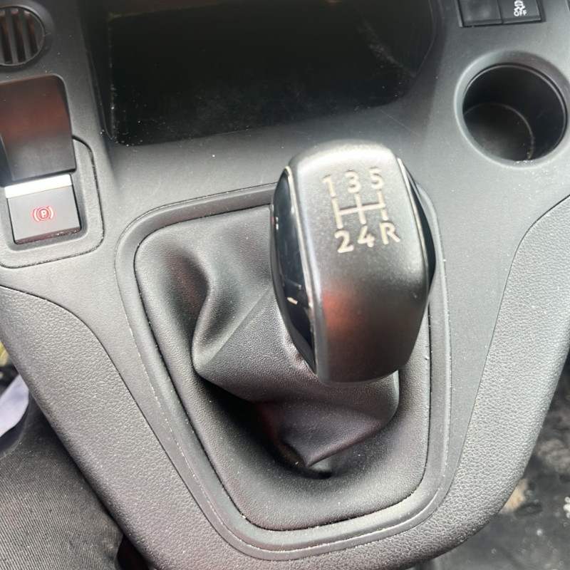 PEUGEOT PARTNER 3 PHASE 1 1.5 BLUE HDI - 16V TURBO Photo n°8