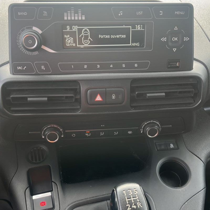 PEUGEOT PARTNER 3 PHASE 1 1.5 BLUE HDI - 16V TURBO Photo n°9