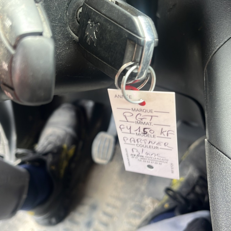 PEUGEOT PARTNER 3 PHASE 1 1.5 BLUE HDI - 16V TURBO Photo n°11