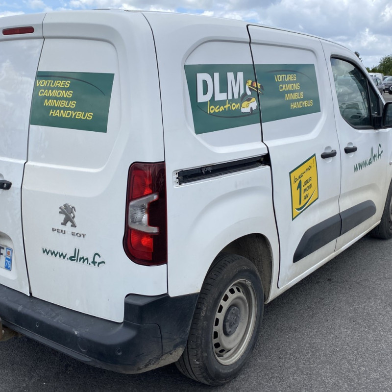 PEUGEOT PARTNER 3 PHASE 1 1.5 BLUE HDI - 16V TURBO Photo n°14