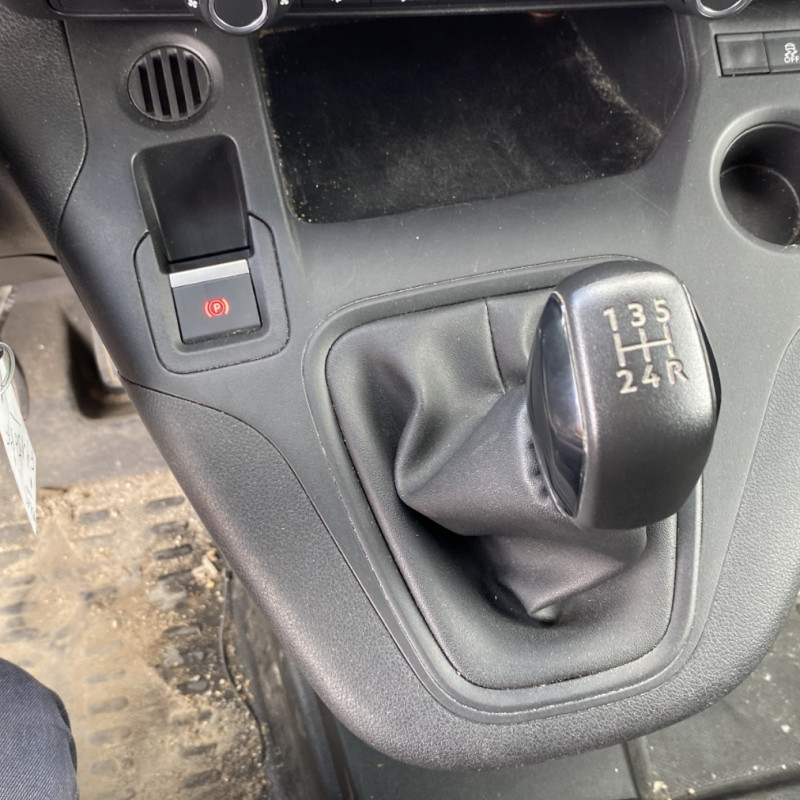 PEUGEOT PARTNER 3 PHASE 1 1.5 BLUE HDI - 16V TURBO Photo n°30