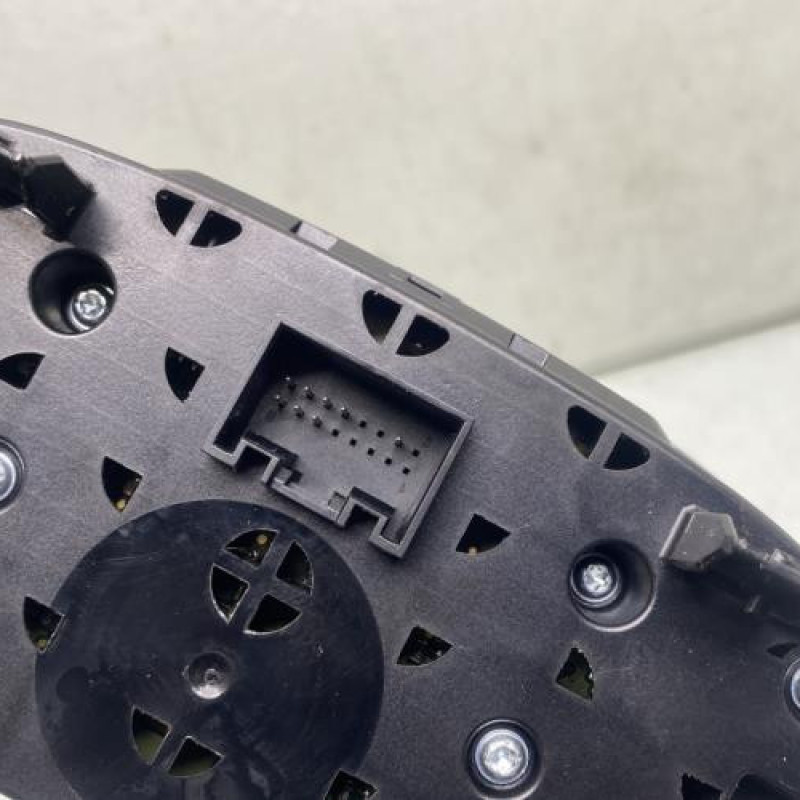 Commande GPS AUDI Q5 1 Photo n°4