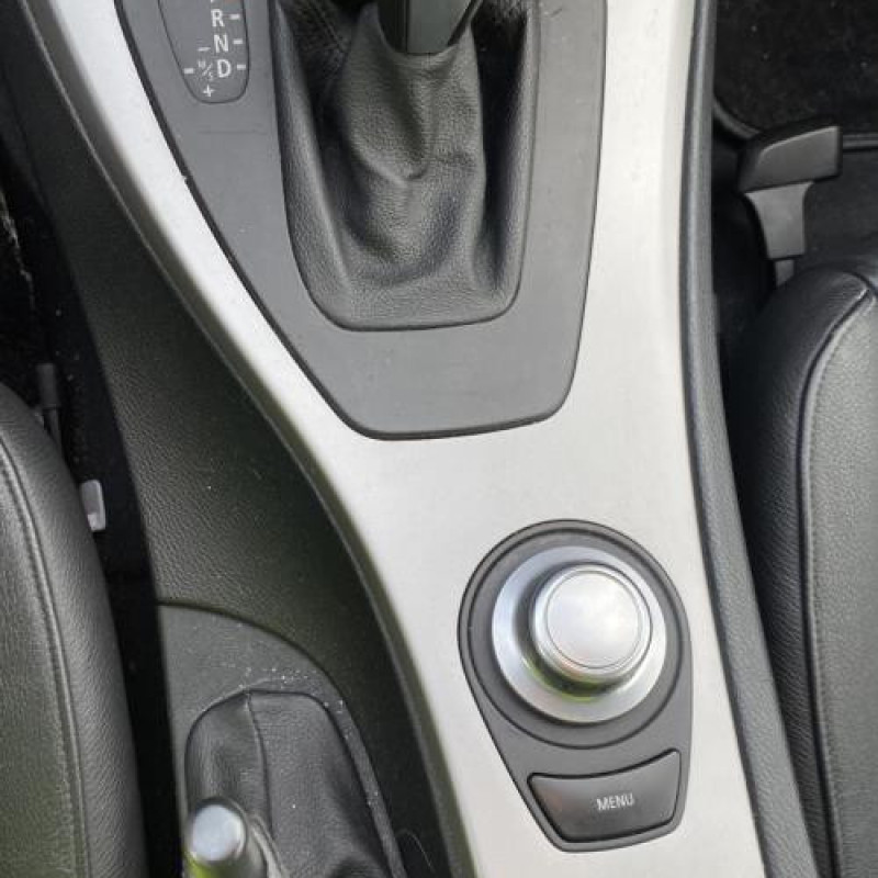 Commande GPS BMW SERIE 3 E91 Photo n°18