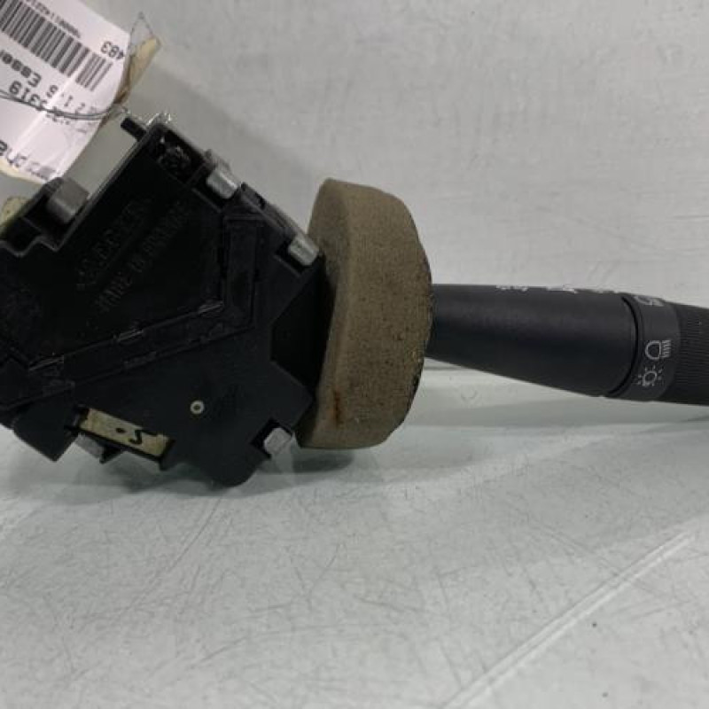 Commodo phare PEUGEOT 205 Photo n°3