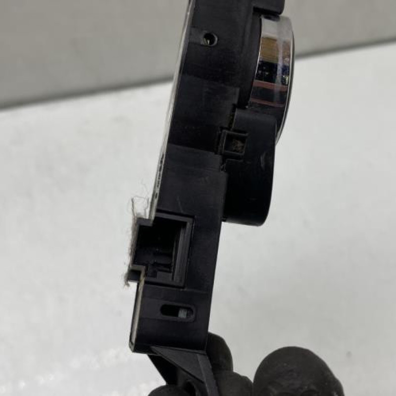 Commande retroviseurs MERCEDES CLASSE E 211 Photo n°4