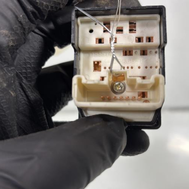 Commande retroviseurs TOYOTA RAV4 2 Photo n°3