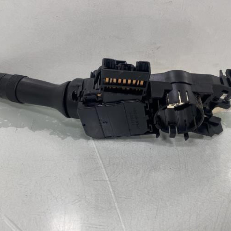 Commodo phare TOYOTA YARIS 2 Photo n°3