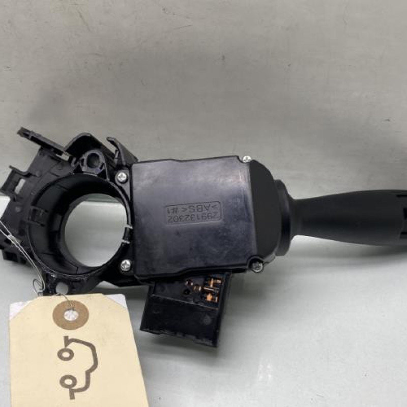 Commodo phare HYUNDAI I 10 2 Photo n°3