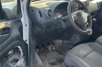 Custode avant gauche (porte) PEUGEOT PARTNER 2