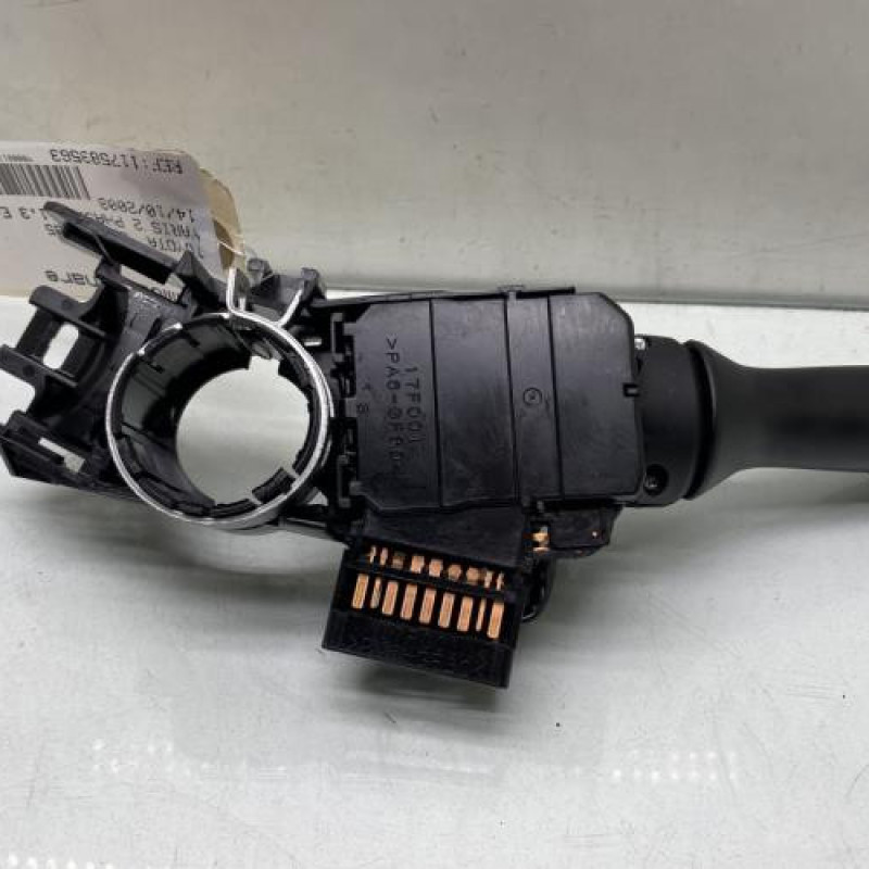 Commodo phare TOYOTA YARIS 2 Photo n°3