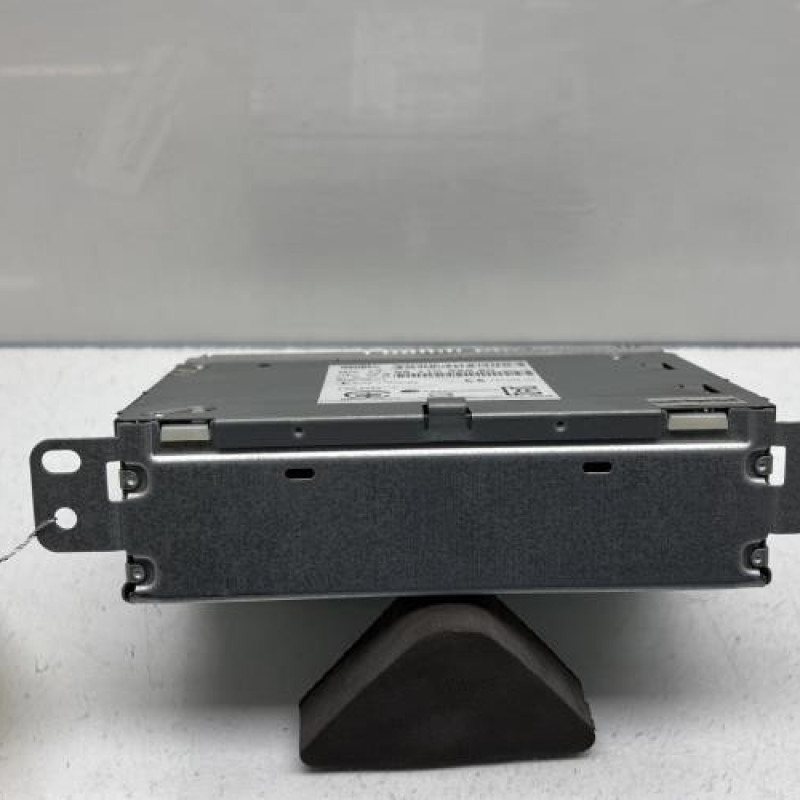 Autoradio d'origine PEUGEOT 2008 1 Photo n°1