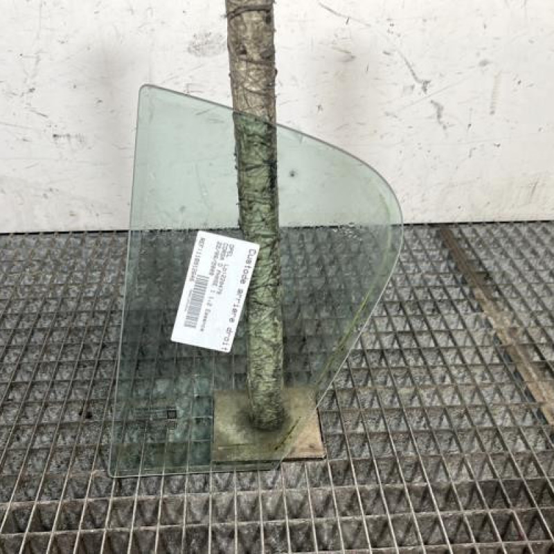 Custode arriere droit (porte) OPEL CORSA D Photo n°4