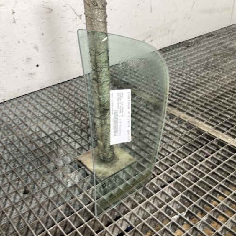 Custode arriere gauche (porte) OPEL CORSA D Photo n°3