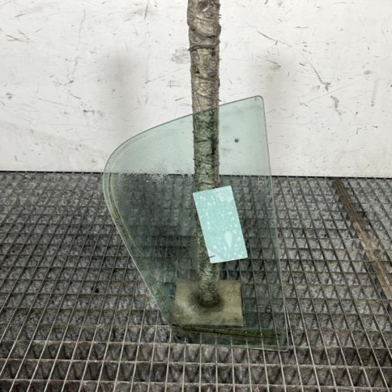 Custode arriere gauche (porte) OPEL CORSA D Photo n°4