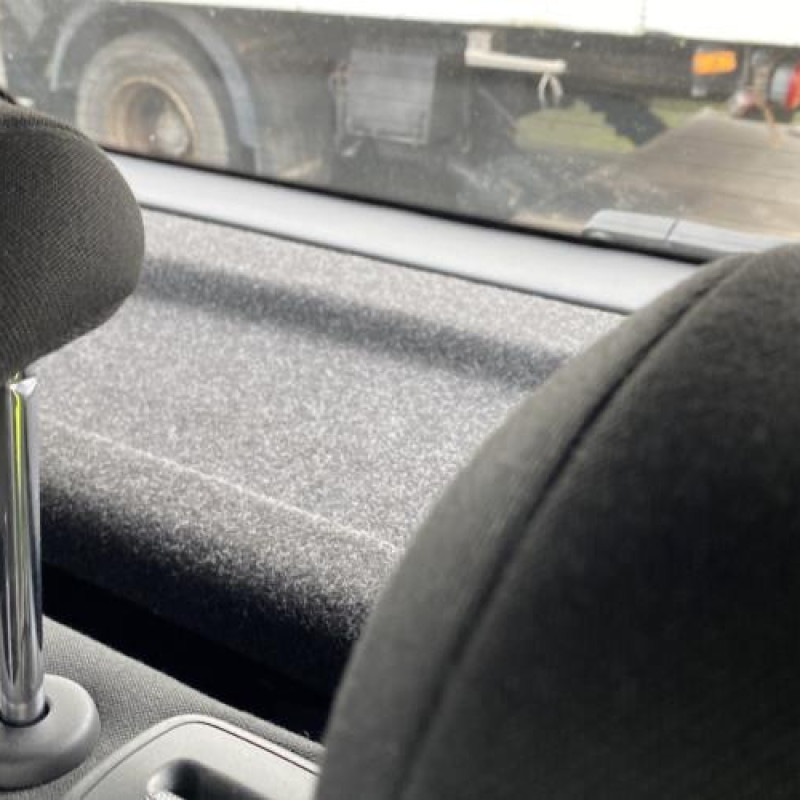 Custode arriere gauche (porte) OPEL CORSA D Photo n°16