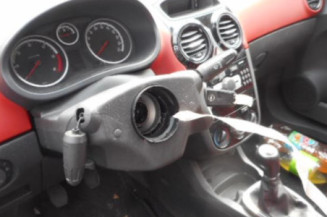 Pare boue avant gauche OPEL CORSA D