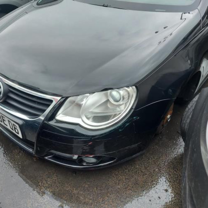 Pare boue avant gauche VOLKSWAGEN EOS Photo n°7