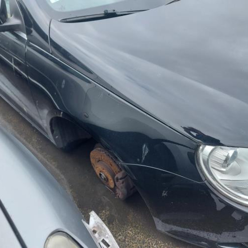 Pare boue avant gauche VOLKSWAGEN EOS Photo n°9