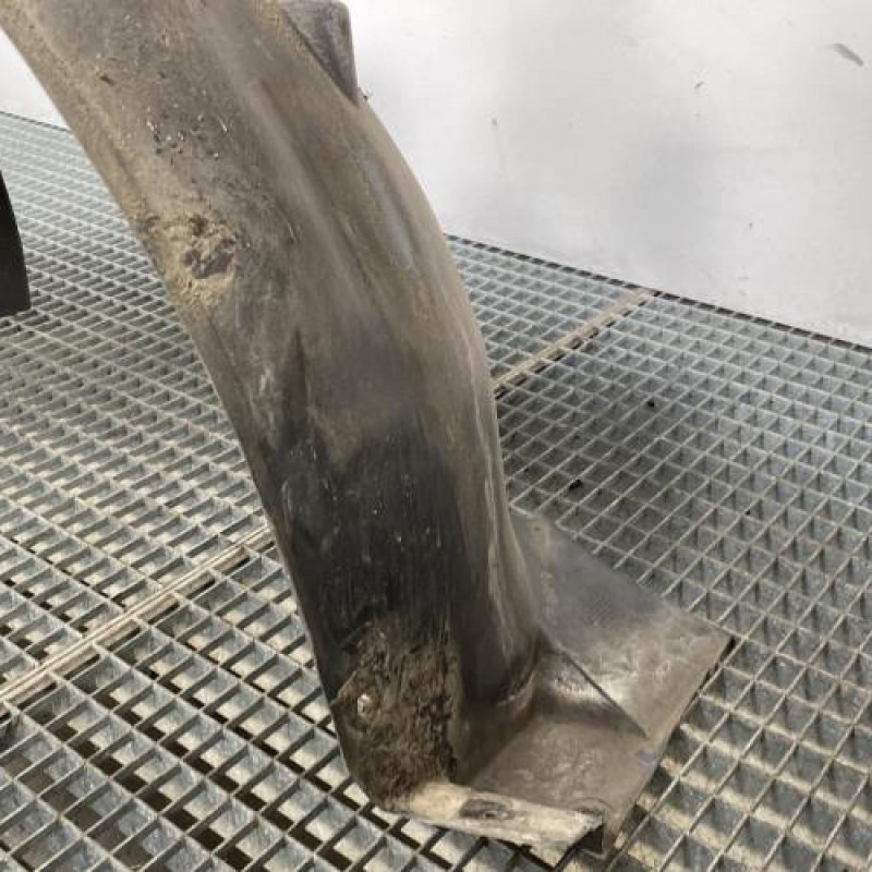 Pare boue avant gauche PEUGEOT 206 Photo n°3