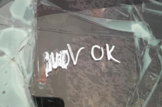 Pare boue avant gauche RENAULT TWINGO 1