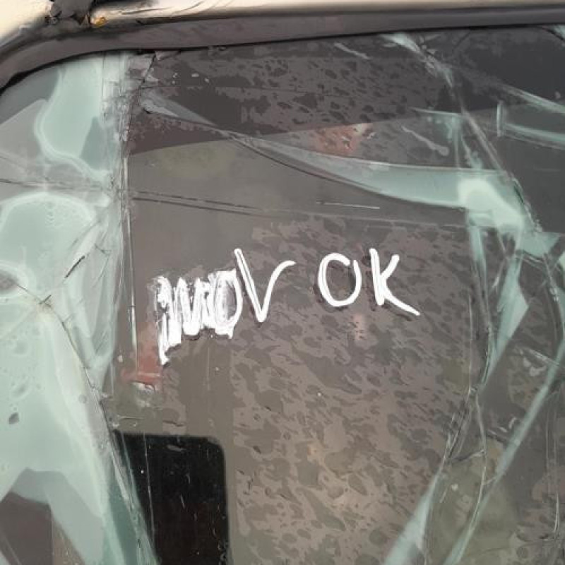 Pare boue avant gauche RENAULT TWINGO 1 Photo n°6