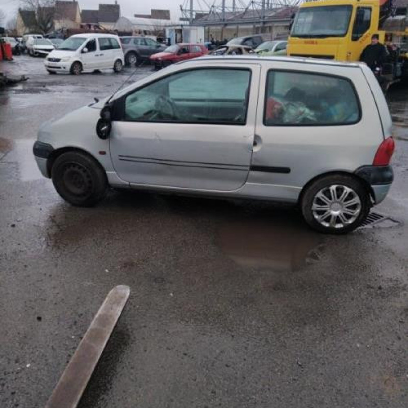 Pare boue avant gauche RENAULT TWINGO 1 Photo n°13