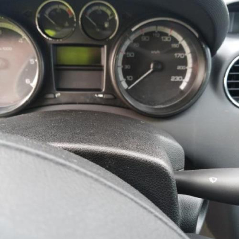 Pare boue avant gauche PEUGEOT 308 1 Photo n°6