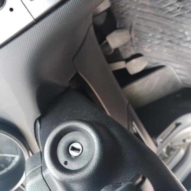 Pare boue avant gauche PEUGEOT 308 1 Photo n°17