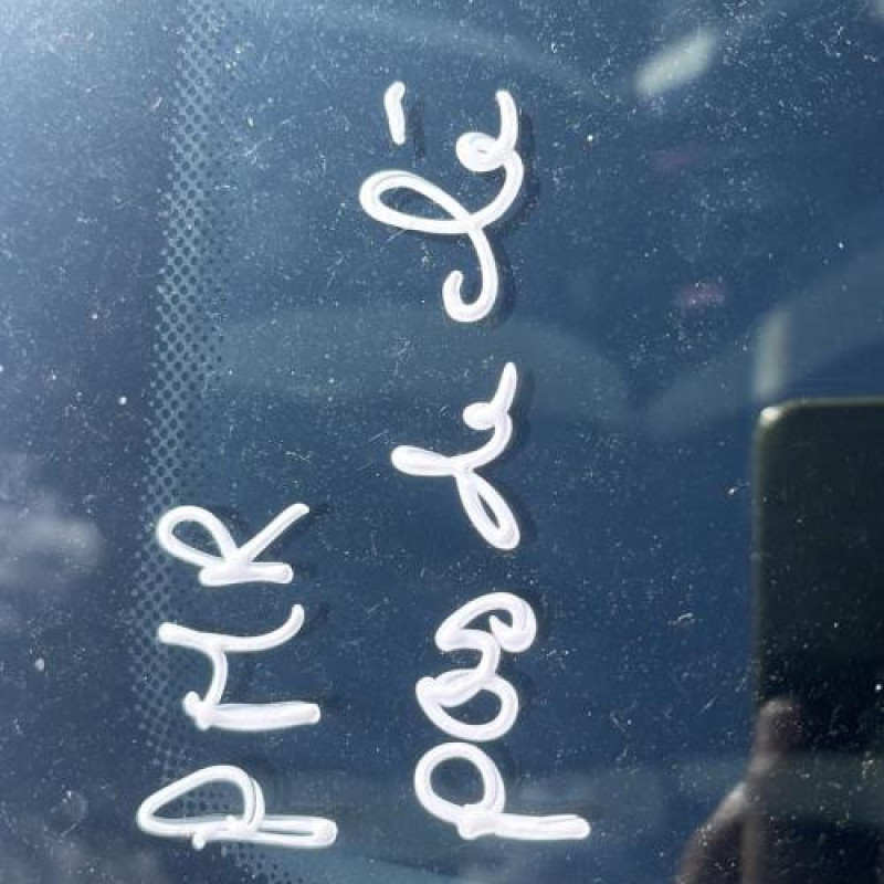 Pare boue avant gauche PEUGEOT 206 Photo n°5