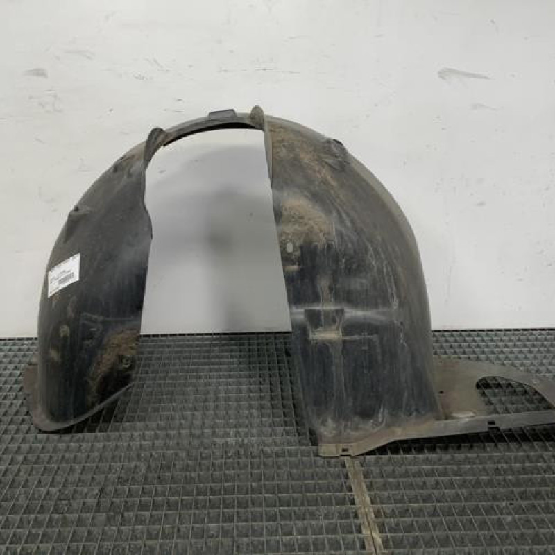 Pare boue avant gauche PEUGEOT 208 1 Photo n°4