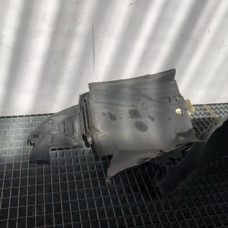 Pare boue avant gauche RENAULT CLIO 2 Photo n°1