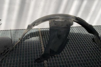 Pare boue avant gauche RENAULT CLIO 2