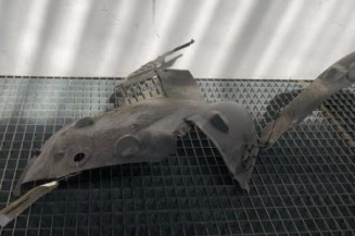 Pare boue avant gauche RENAULT CLIO 2