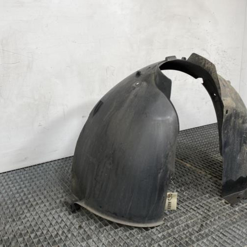 Pare boue avant gauche PEUGEOT 207 Photo n°4