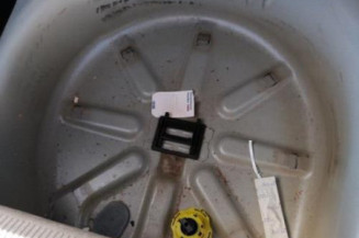 Pare boue avant gauche PEUGEOT 207