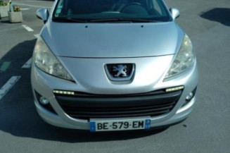 Pare boue avant gauche PEUGEOT 207