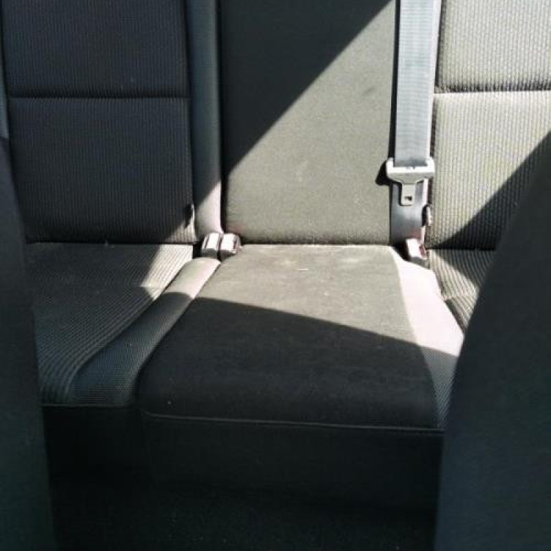 Pare boue avant gauche PEUGEOT 207 Photo n°15