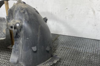 Pare boue avant gauche RENAULT MODUS Photo n°1