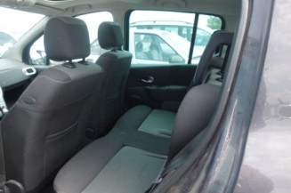 Pare boue avant gauche RENAULT MODUS