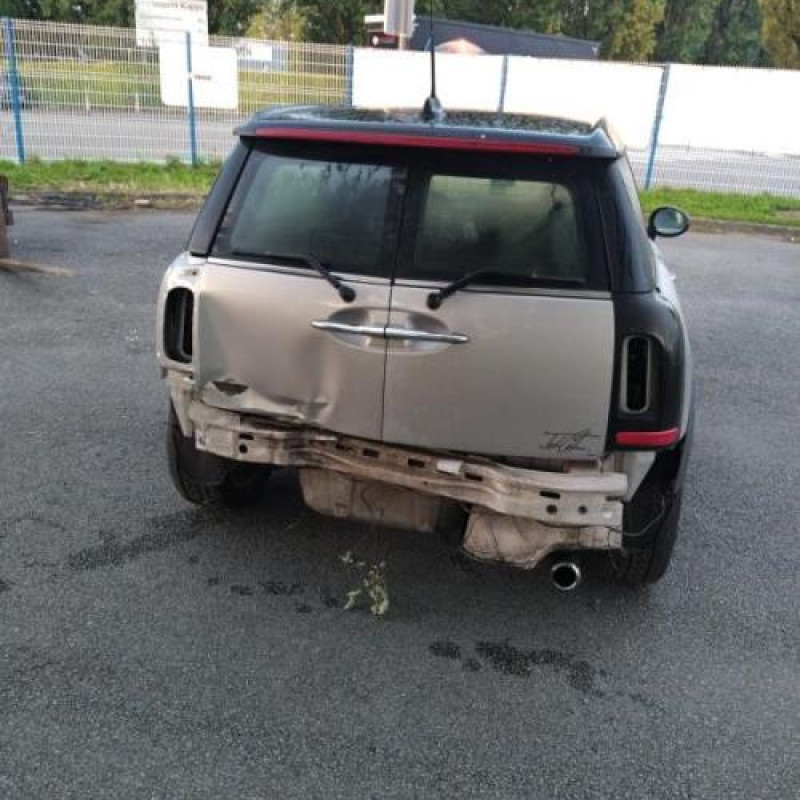 Pare boue avant gauche MINI MINI 2 R55 Photo n°5