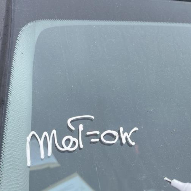 Pare boue avant gauche OPEL ASTRA J Photo n°5