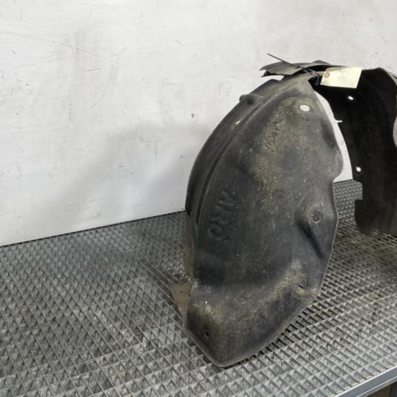 Pare boue avant gauche RENAULT MEGANE 4 Photo n°3