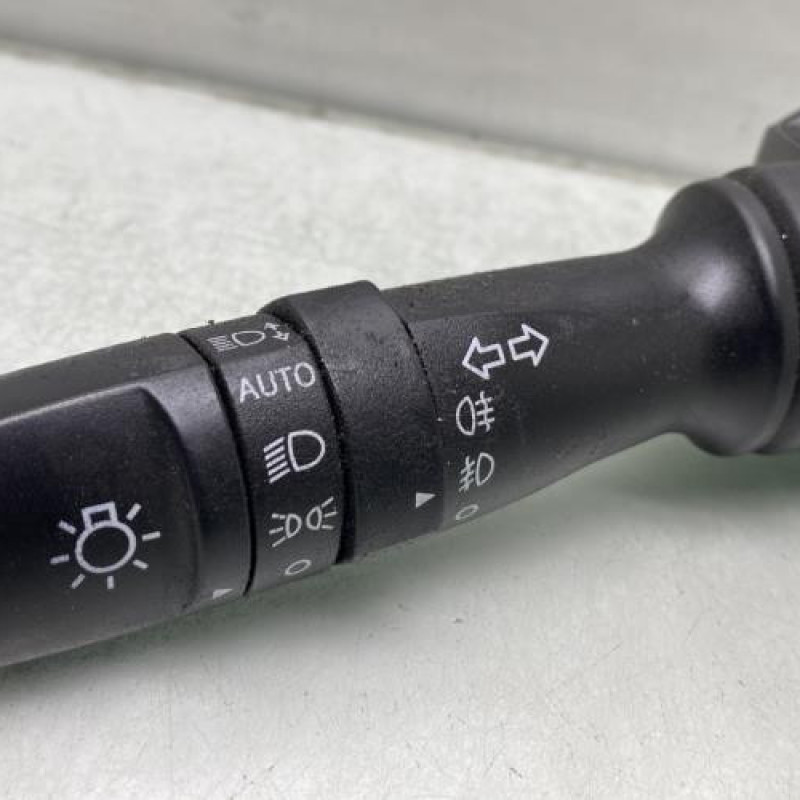 Commodo phare KIA SPORTAGE 3 Photo n°2